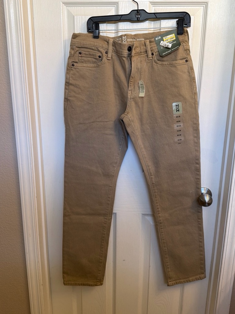 Slim Straight Men's Jeans in Tan - Modern Everyday Style